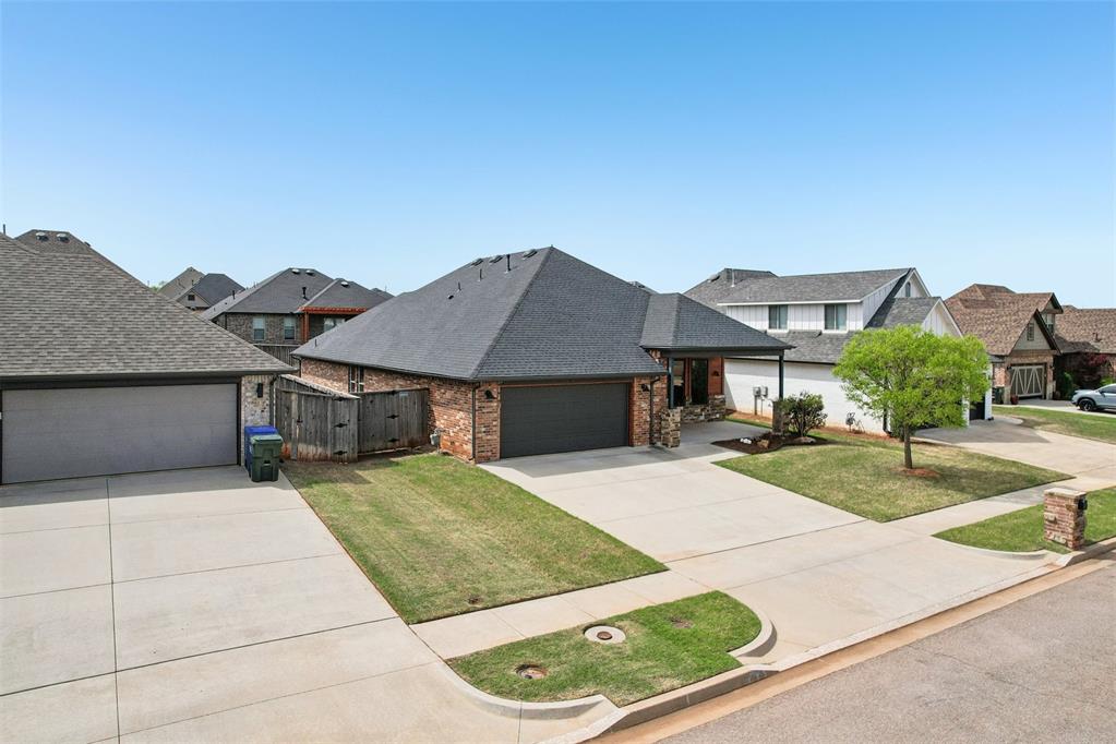 512 Mosswood Road Property Photo 40