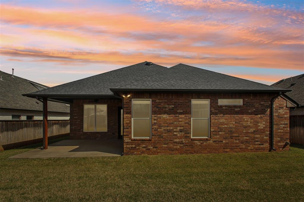 512 Mosswood Road Property Photo 48