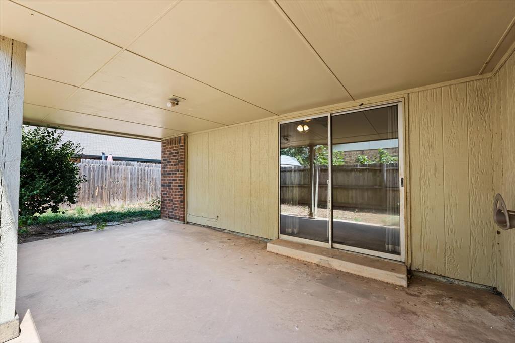 10325 Exter Avenue Property Photo 26