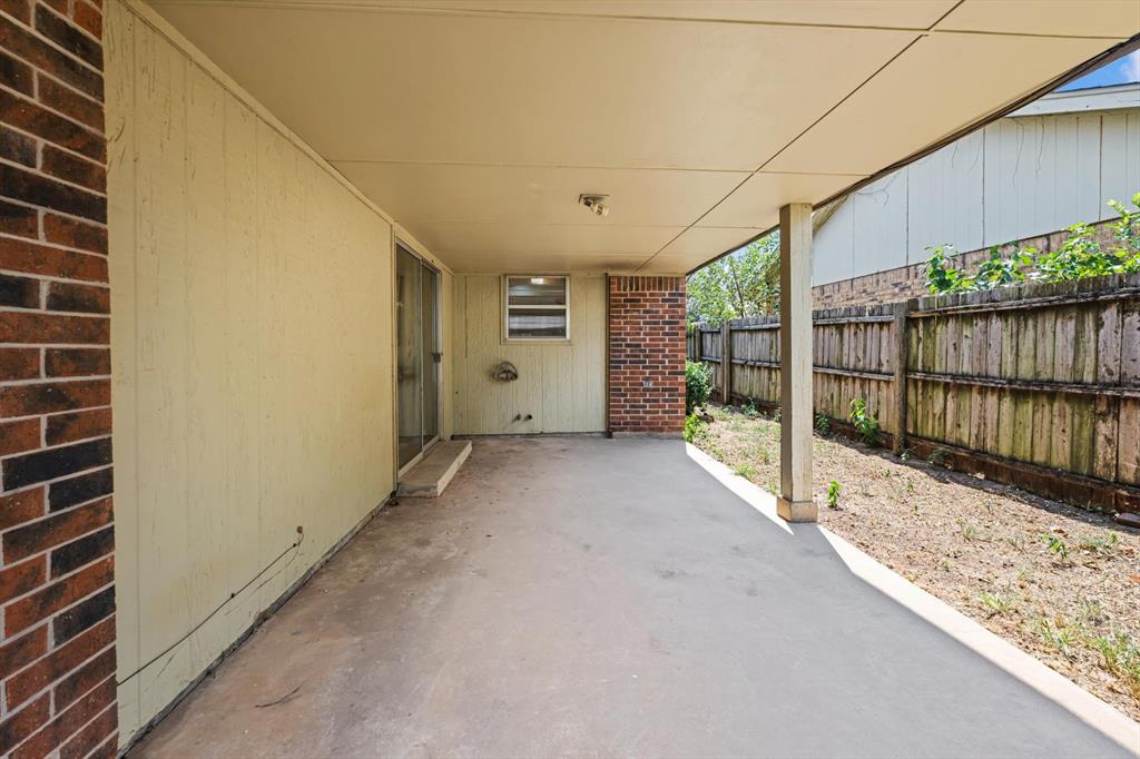 10325 Exter Avenue Property Photo 27