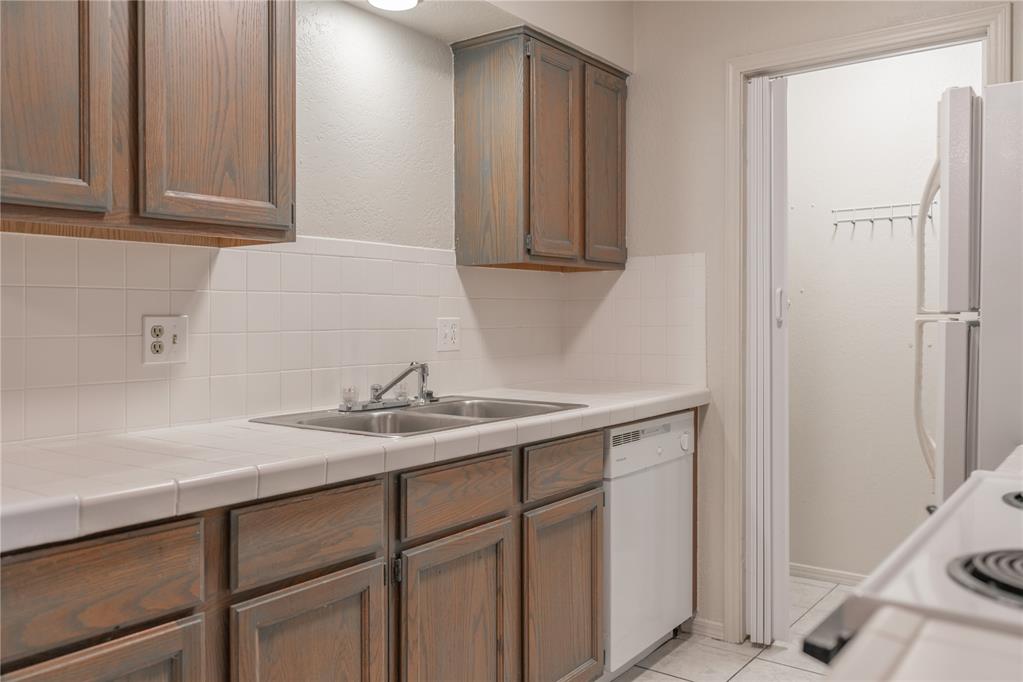 4400 N Hemingway Drive 134 Property Photo 15