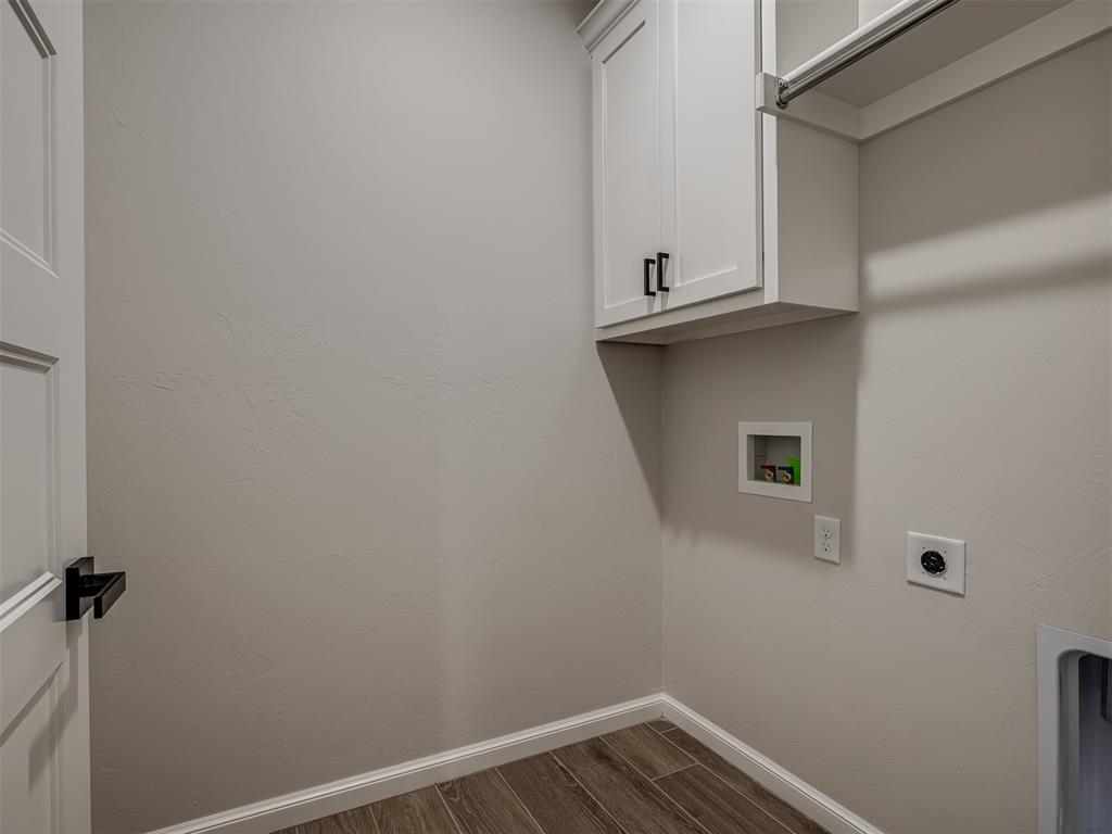 1237 E Stetson Lane Property Photo 34