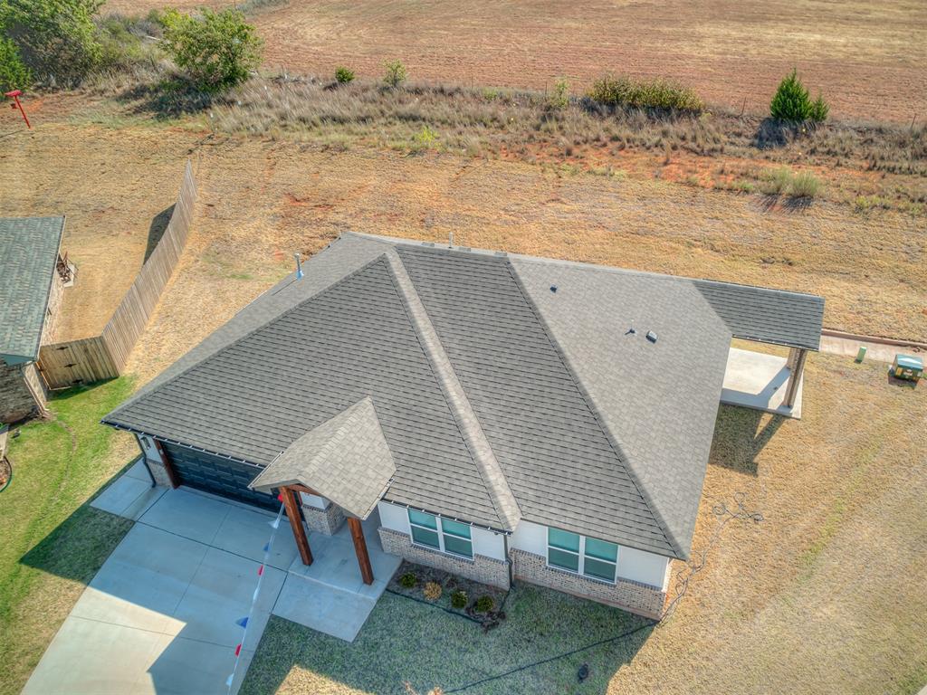 1237 E Stetson Lane Property Photo 40