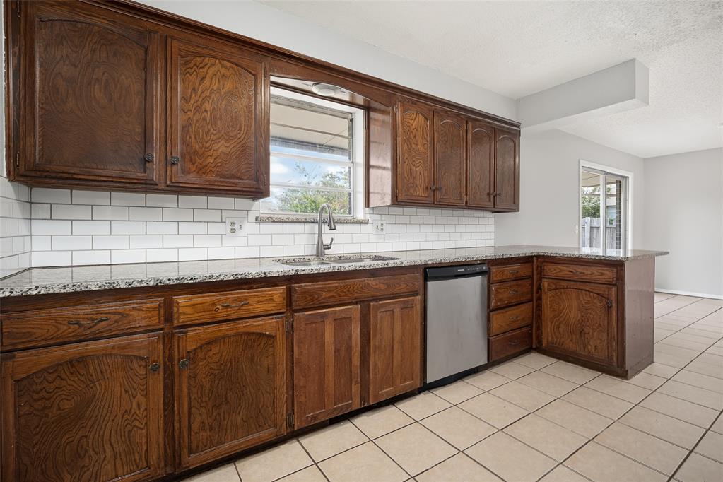 1233 Sw 91st Street Property Photo 2