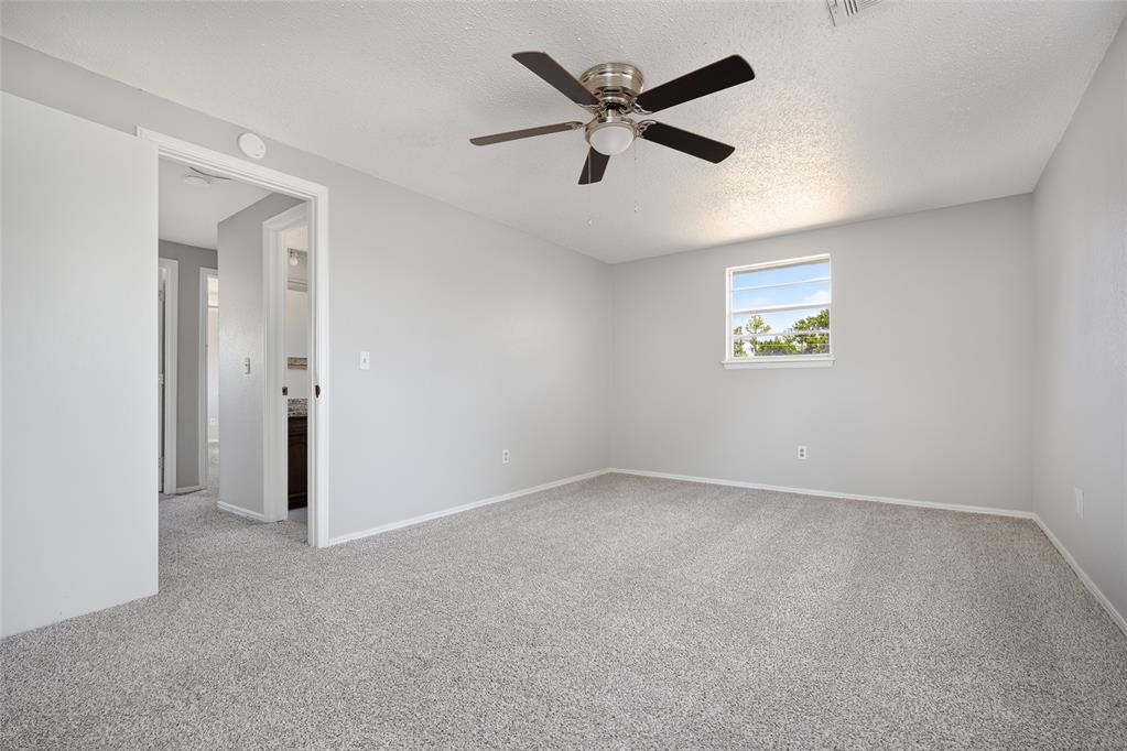 1233 Sw 91st Street Property Photo 9