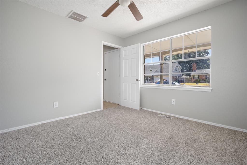 1233 Sw 91st Street Property Photo 16