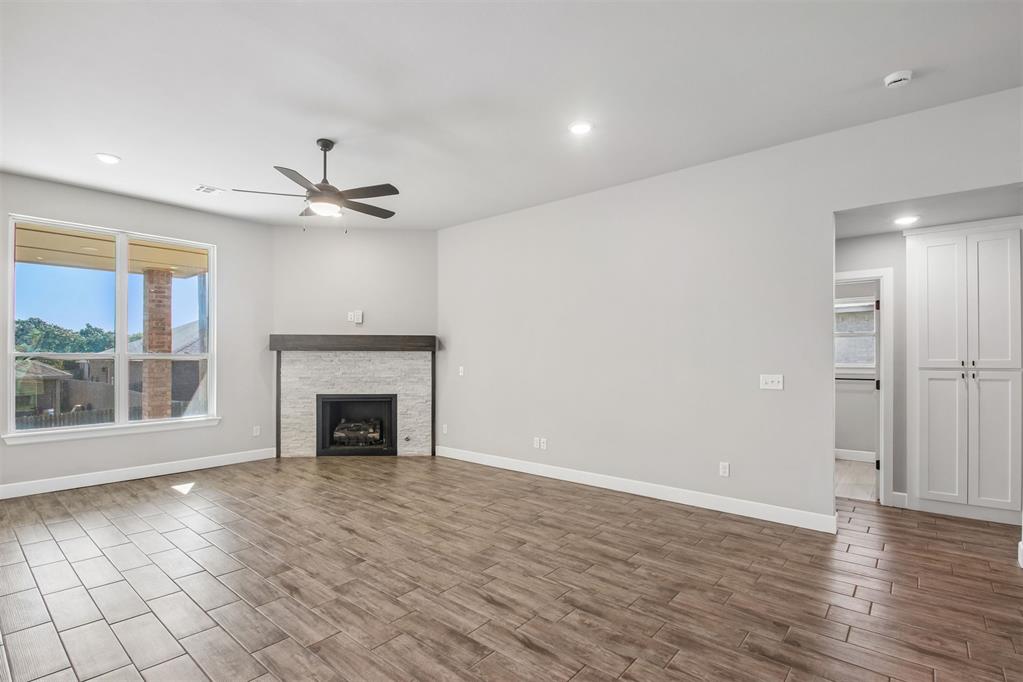 13804 Klinsman Road Property Photo 6