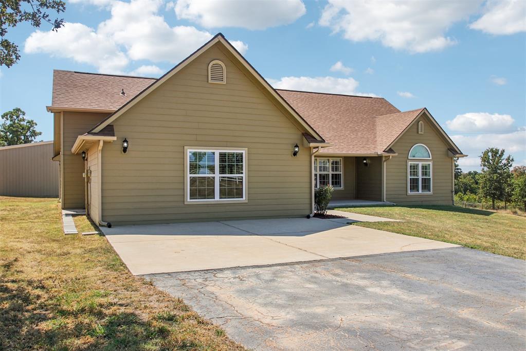 17250 Cottonwood Court Property Photo 4