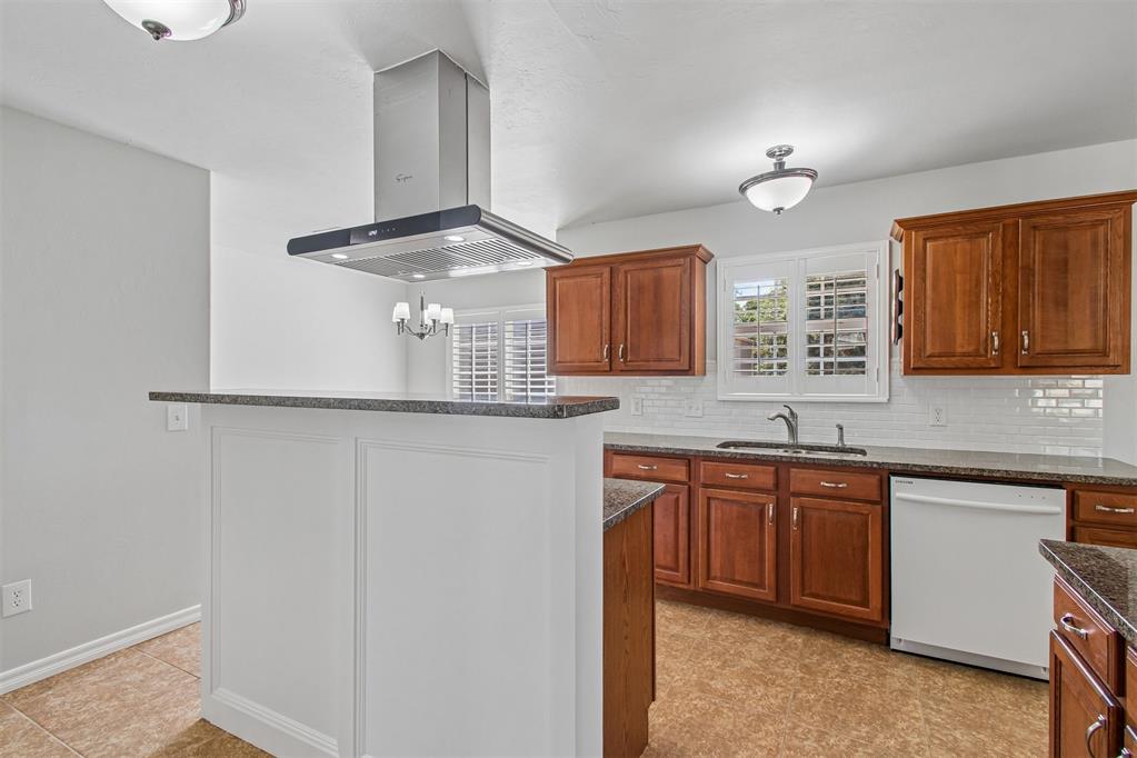 17250 Cottonwood Court Property Photo 16