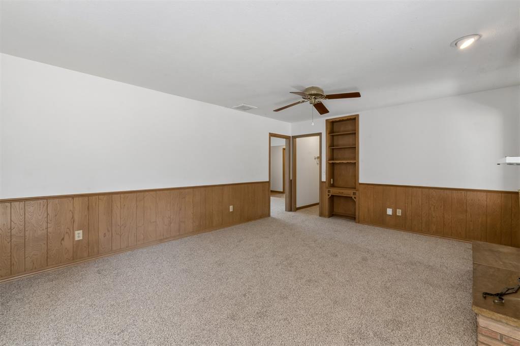 4608 Nw 60th Street Property Photo 12
