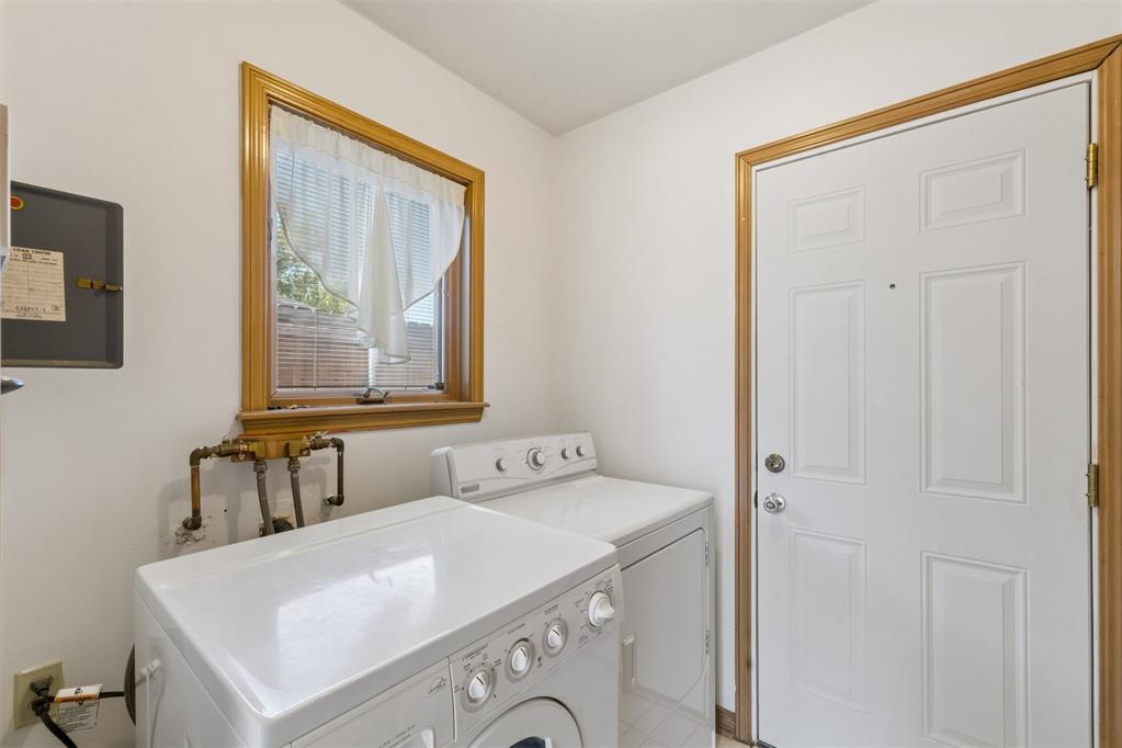 4608 Nw 60th Street Property Photo 33