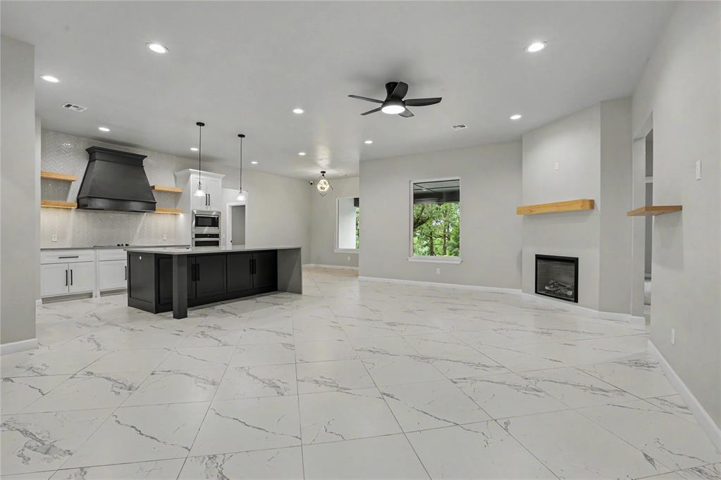 16113 Se 82nd Street Property Photo 4