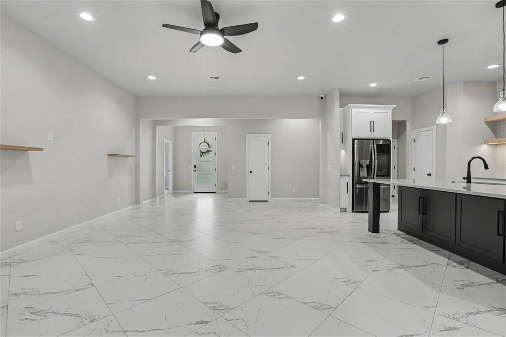 16113 Se 82nd Street Property Photo 6