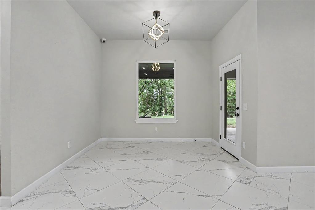 16113 Se 82nd Street Property Photo 10