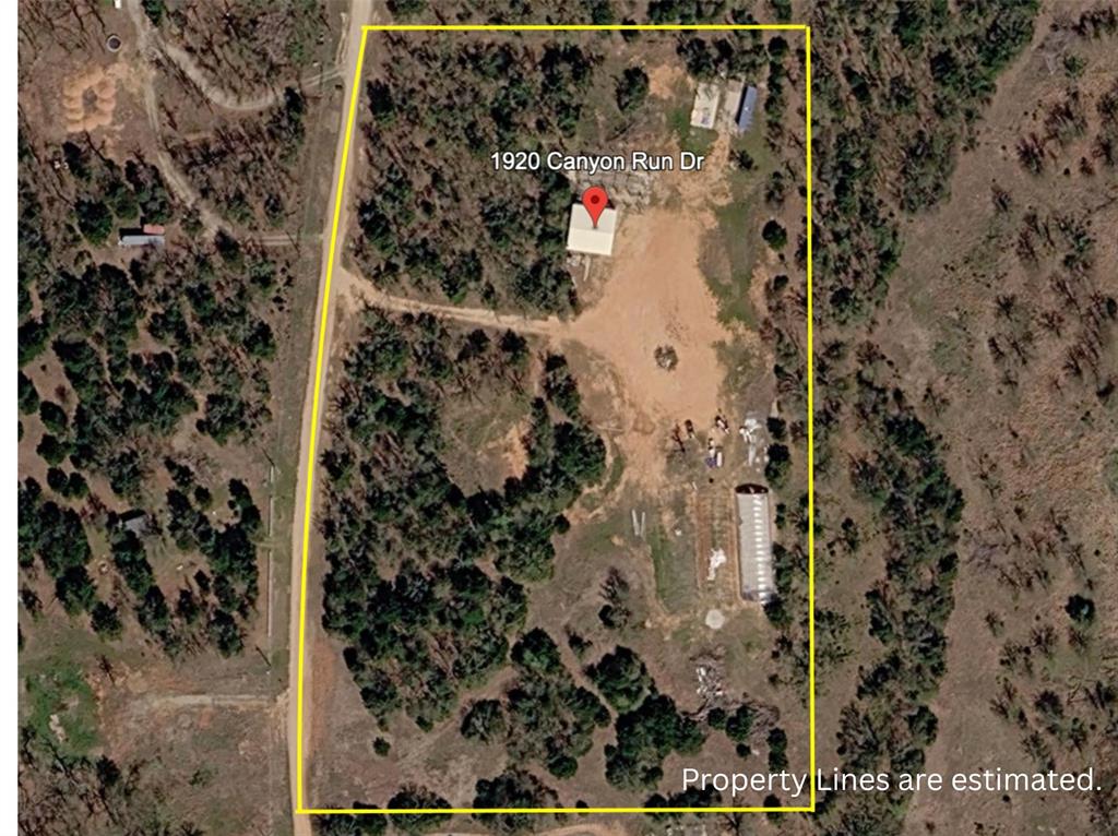 1920 Canyon Run Drive Property Photo 4