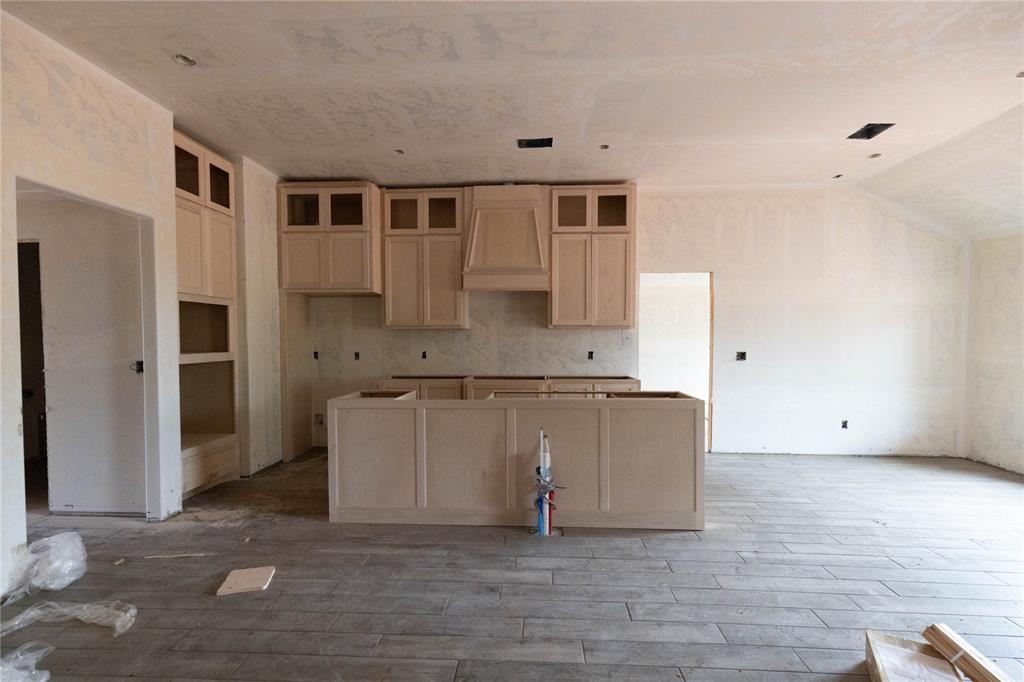 17124 Billy Road Property Photo 4