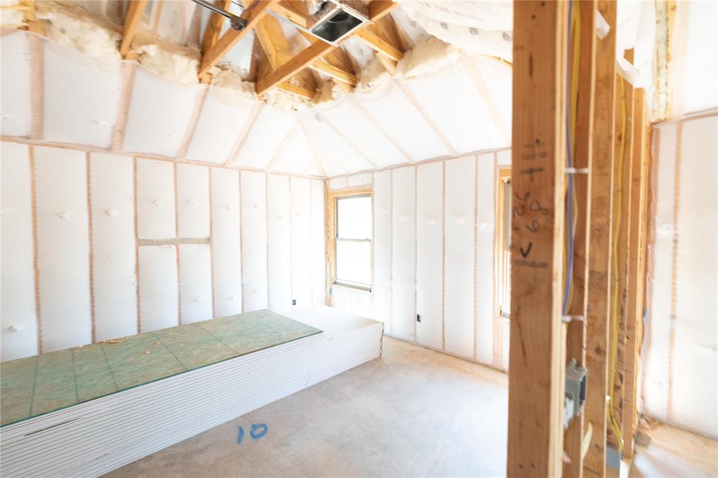 17124 Billy Road Property Photo 8