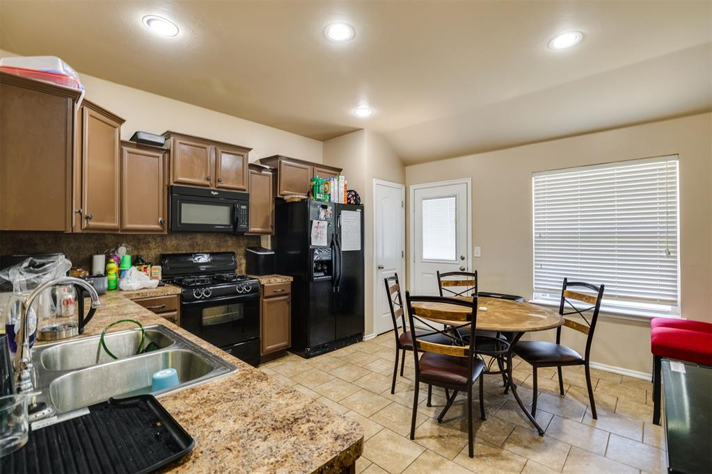 9608 Lauren Drive Property Photo 17