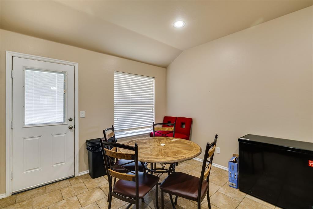 9608 Lauren Drive Property Photo 19
