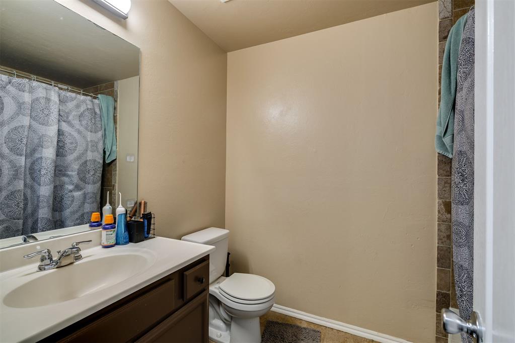 9608 Lauren Drive Property Photo 29