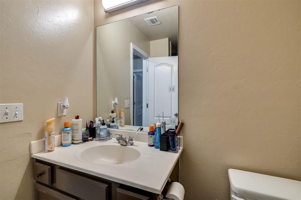 9608 Lauren Drive Property Photo 30