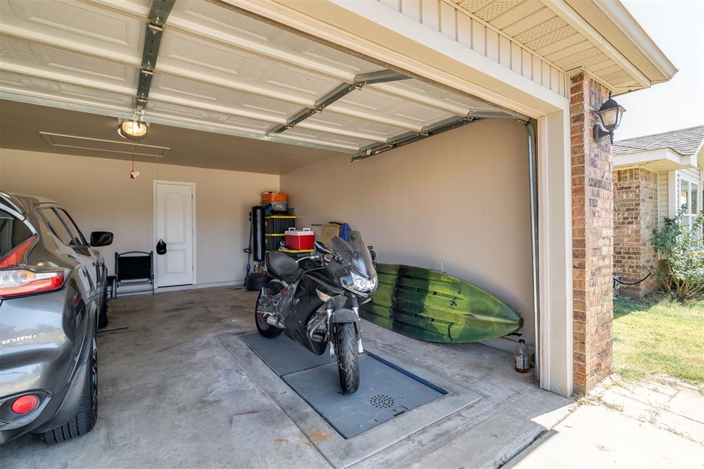 9608 Lauren Drive Property Photo 33