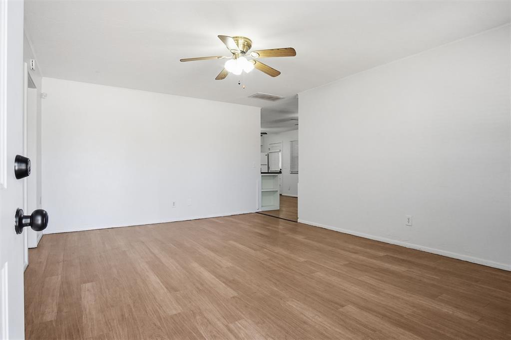 3224 Nw 40th Street Property Photo 4