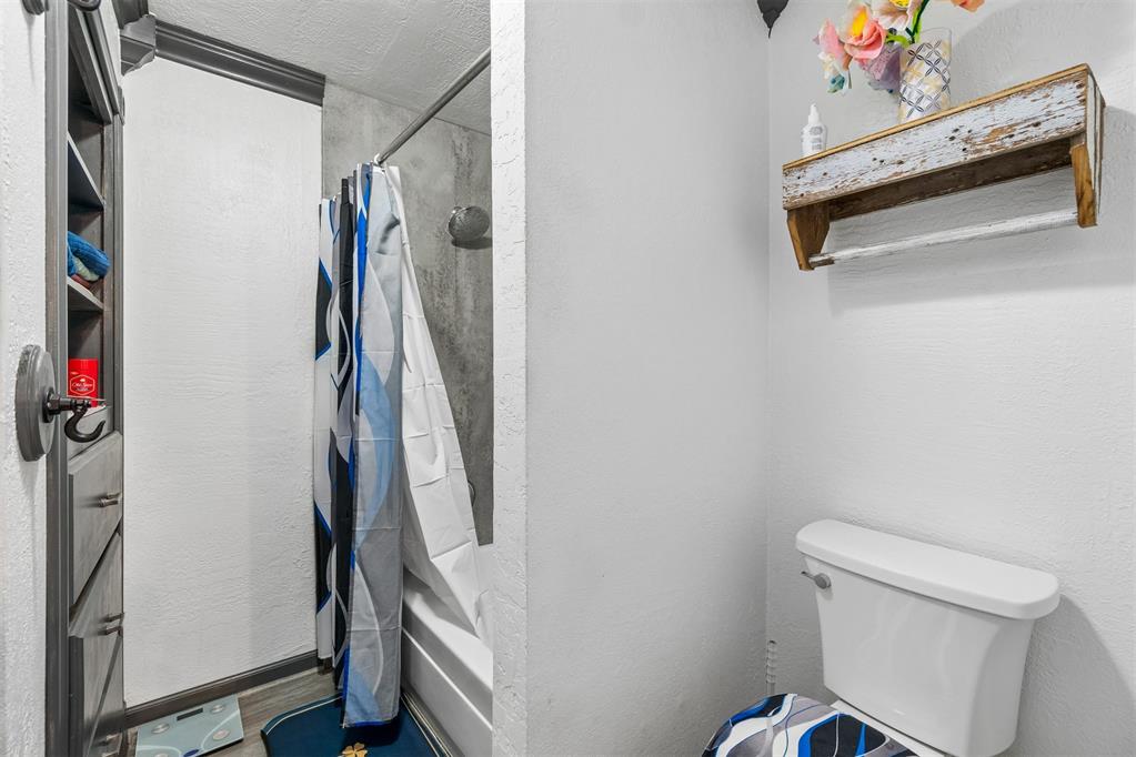 1005 W Franklin Road Property Photo 22