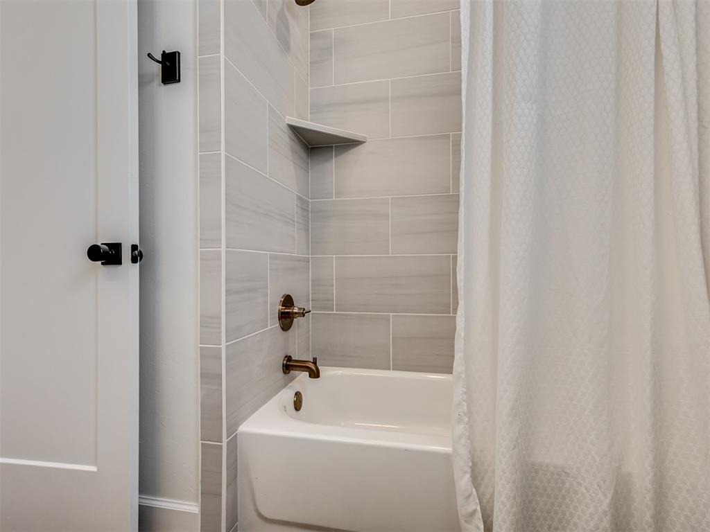 6941 Lake View Court Property Photo 34