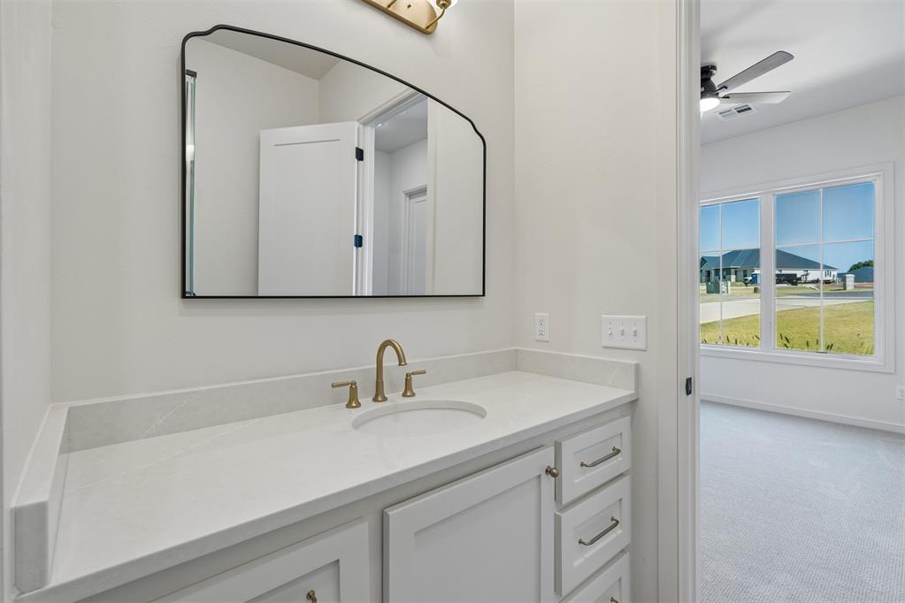 2297 Summit Circle Property Photo 32