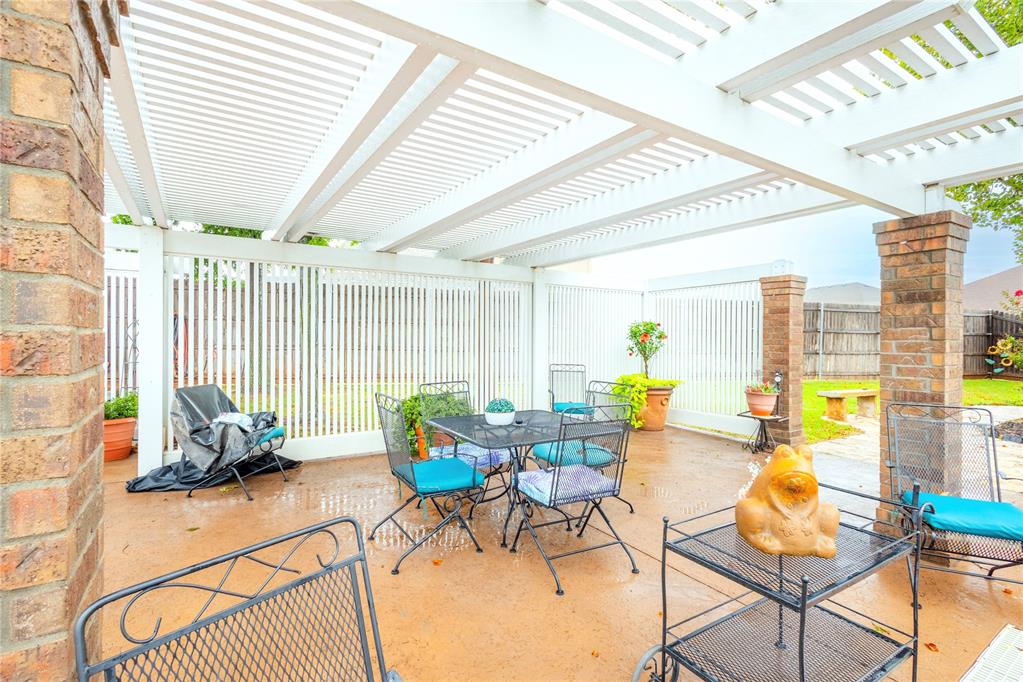 107 Clubhouse Drive Property Photo 11