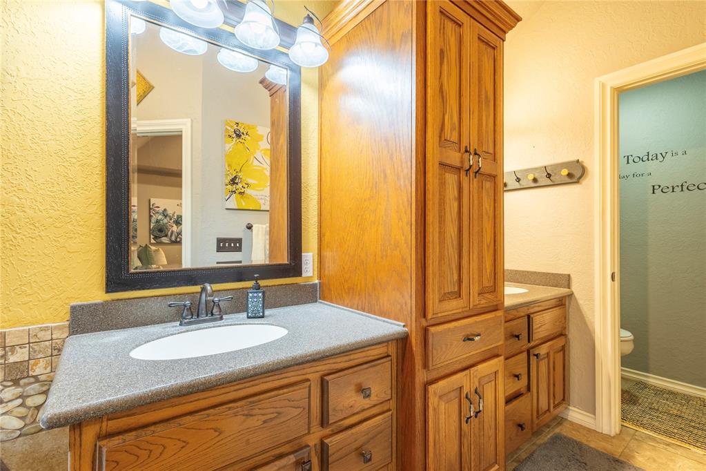 107 Clubhouse Drive Property Photo 14