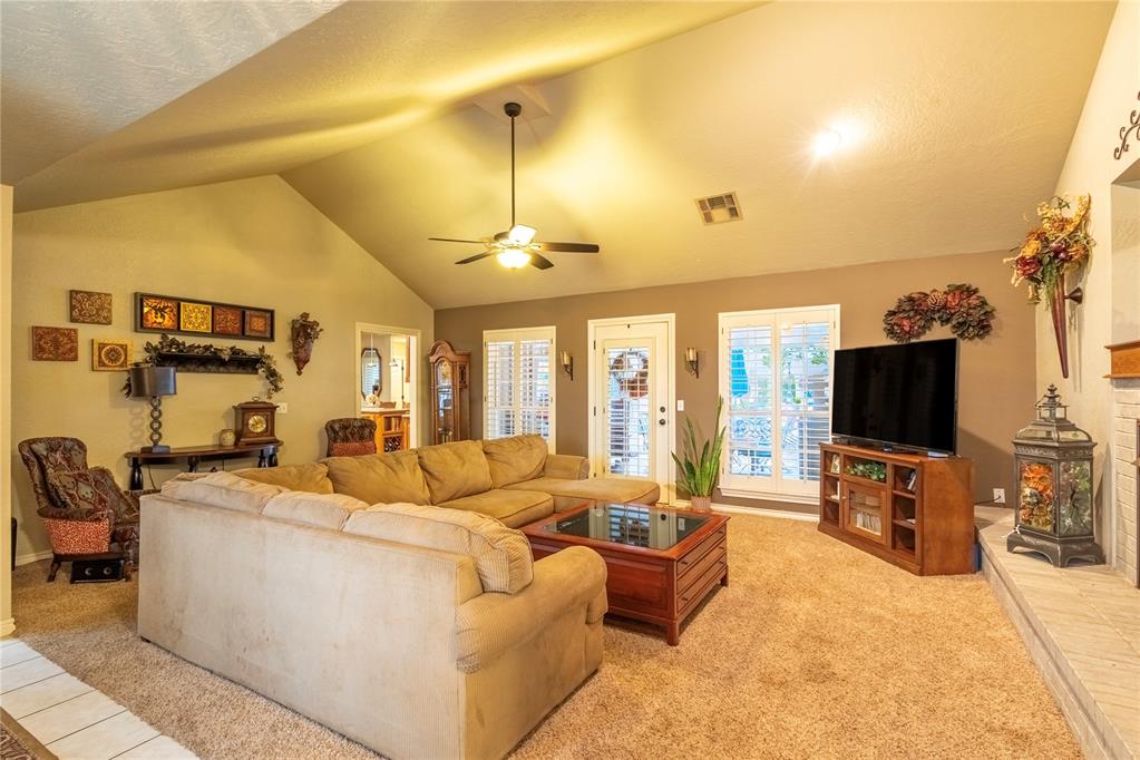 107 Clubhouse Drive Property Photo 20