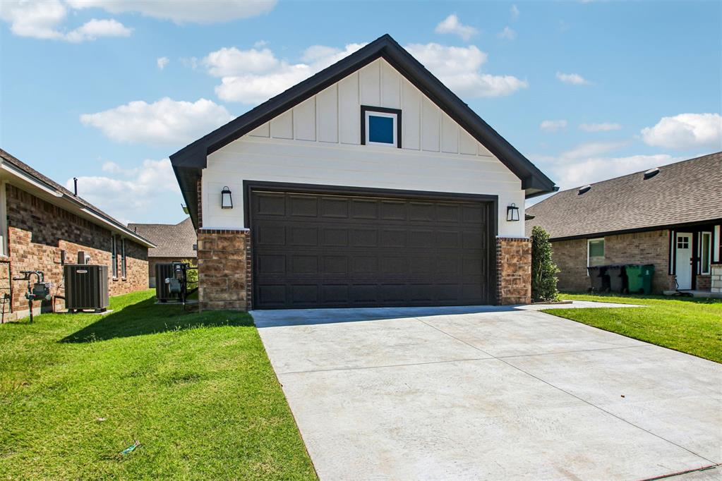 13928 Mondello Lane Property Photo 3