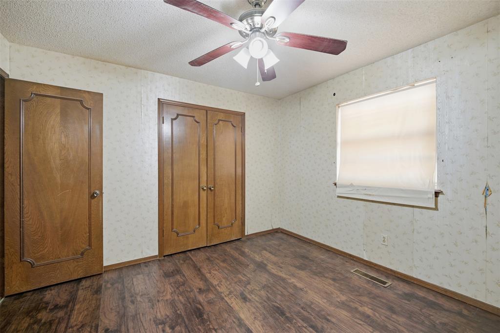 724 Ne Blugil Drive Property Photo 11