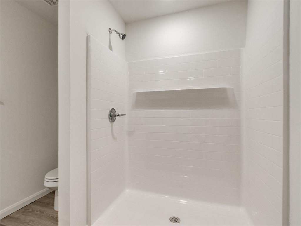 924 Hazy Brook Circle Property Photo 15