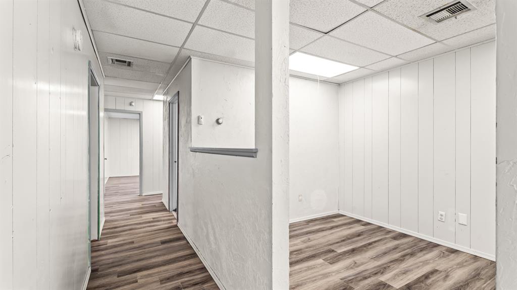 8720 S Pennsylvania Avenue Property Photo 18