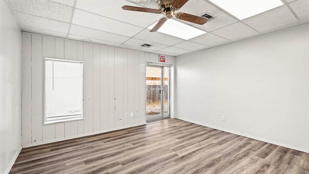 8720 S Pennsylvania Avenue Property Photo 31