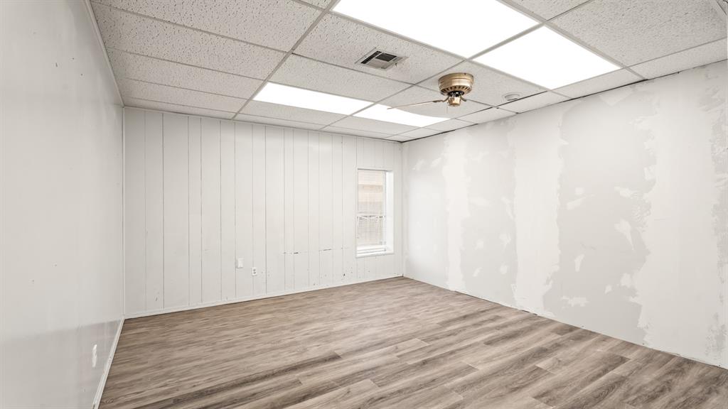 8720 S Pennsylvania Avenue Property Photo 32