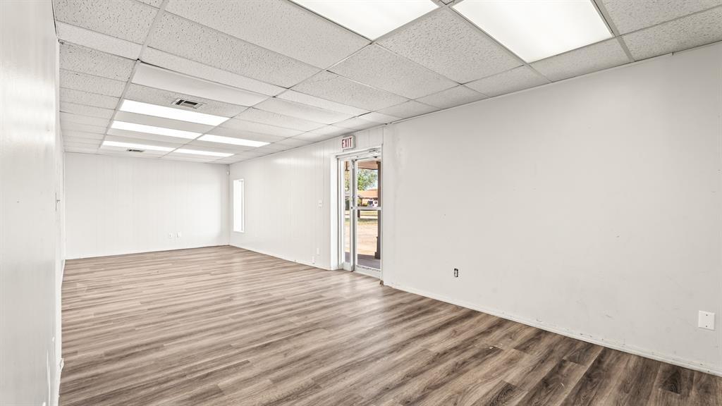 8720 S Pennsylvania Avenue Property Photo 39