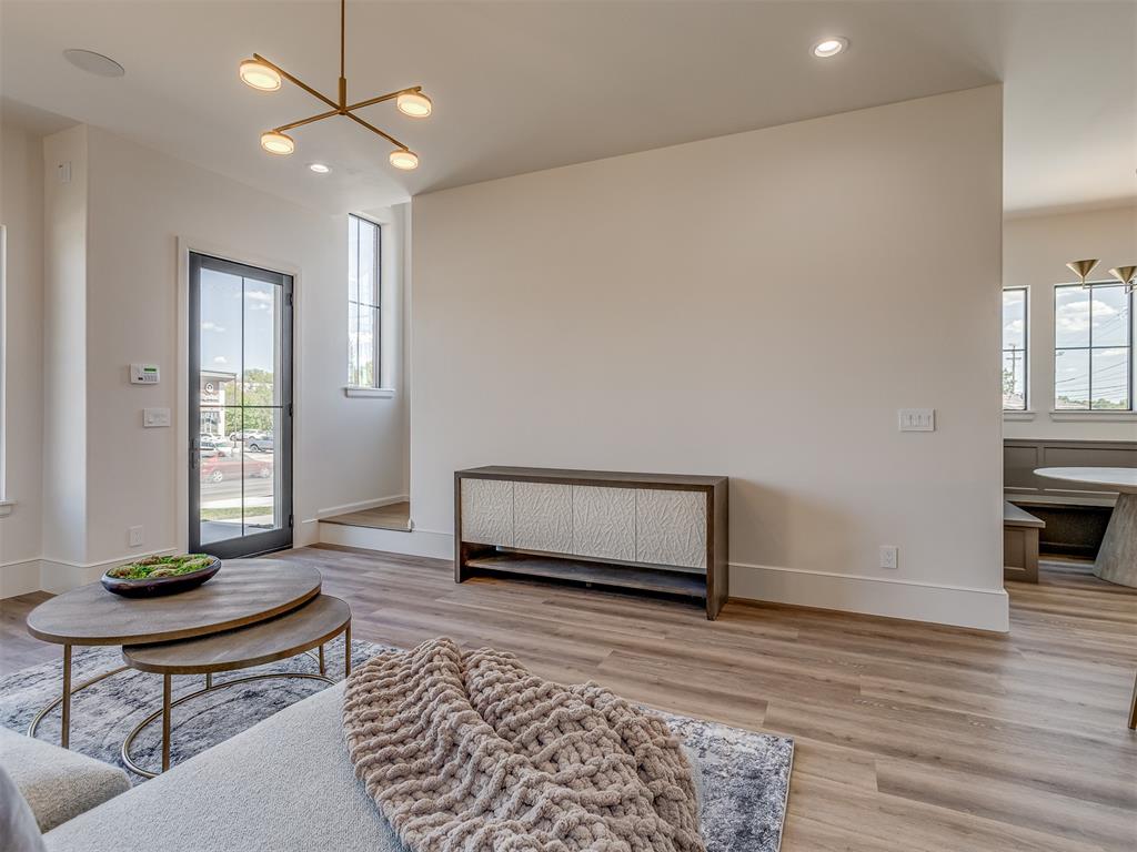 1738 Classen Boulevard Property Photo 7