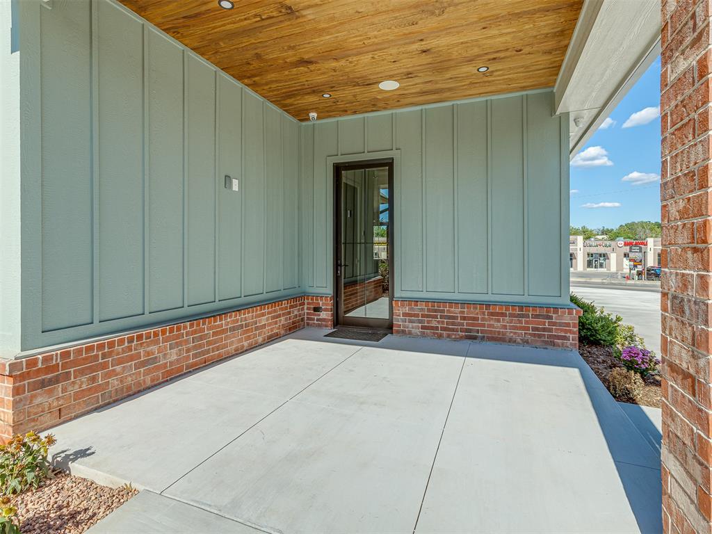 1738 Classen Boulevard Property Photo 33