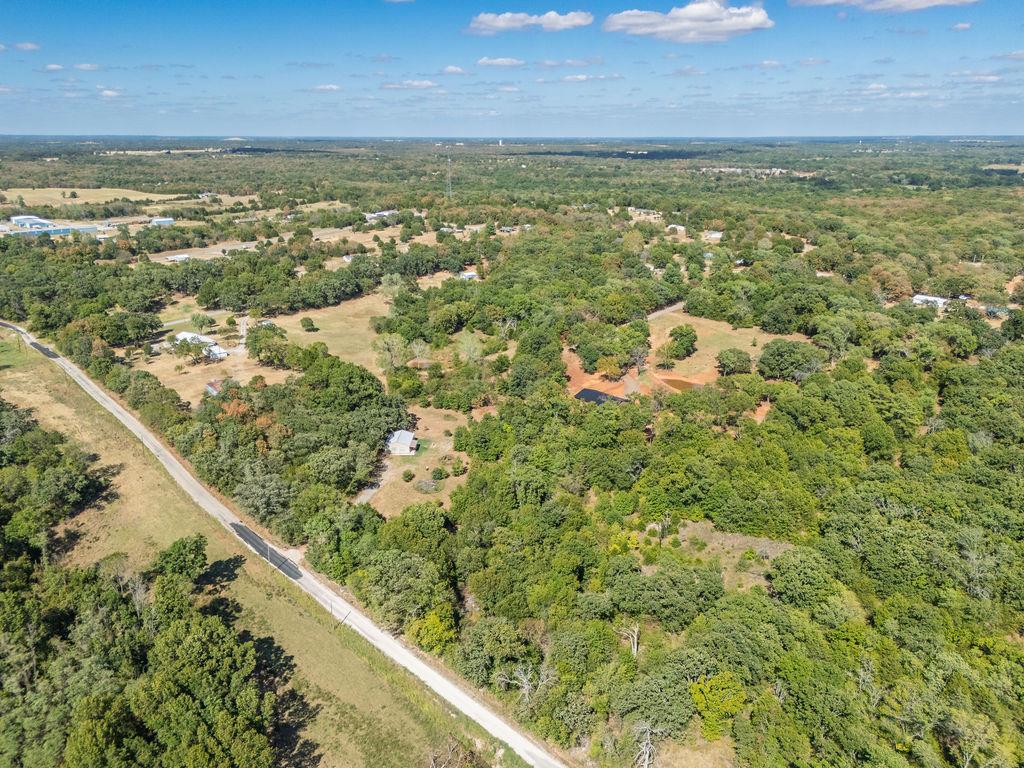 21427 S Rock Creek Road Property Photo 6