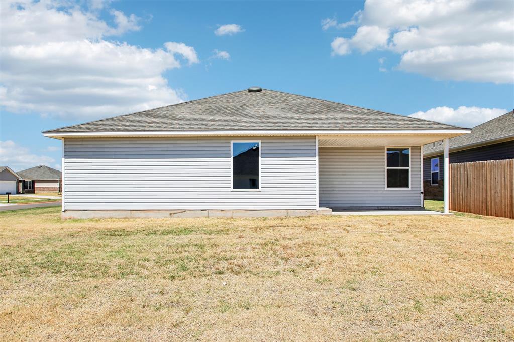 1204 E Ruger Lane Property Photo 27
