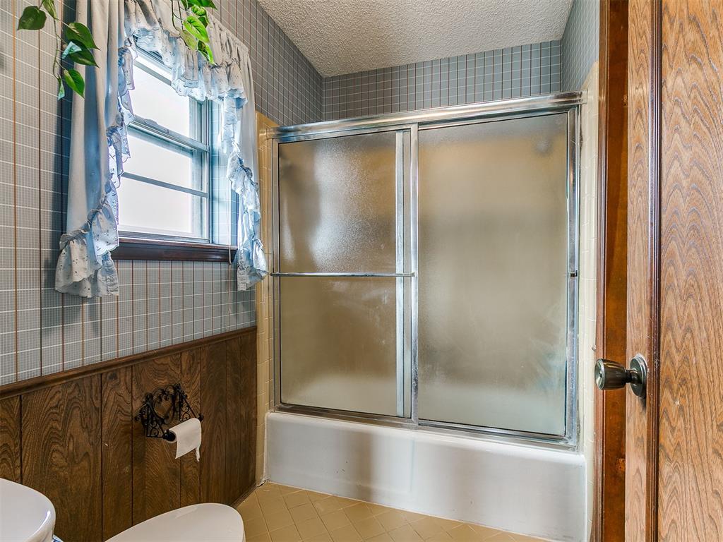 8225 Nw 100th Street Property Photo 34