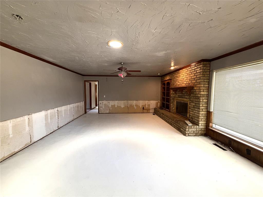 9217 Sutton Place Property Photo 11