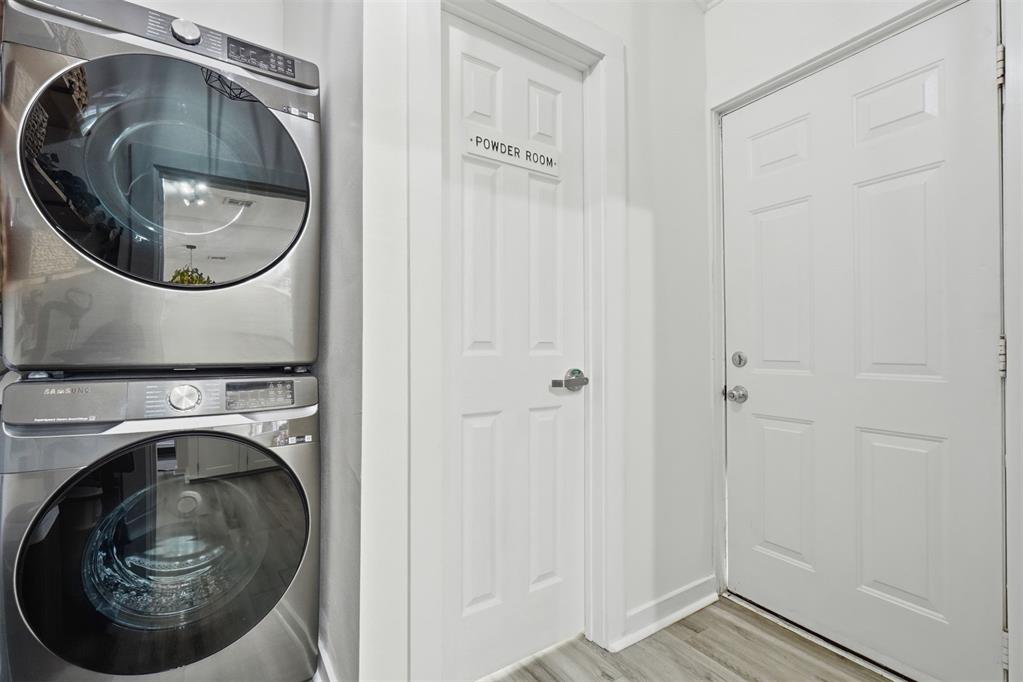 53 E Lake Drive Property Photo 25
