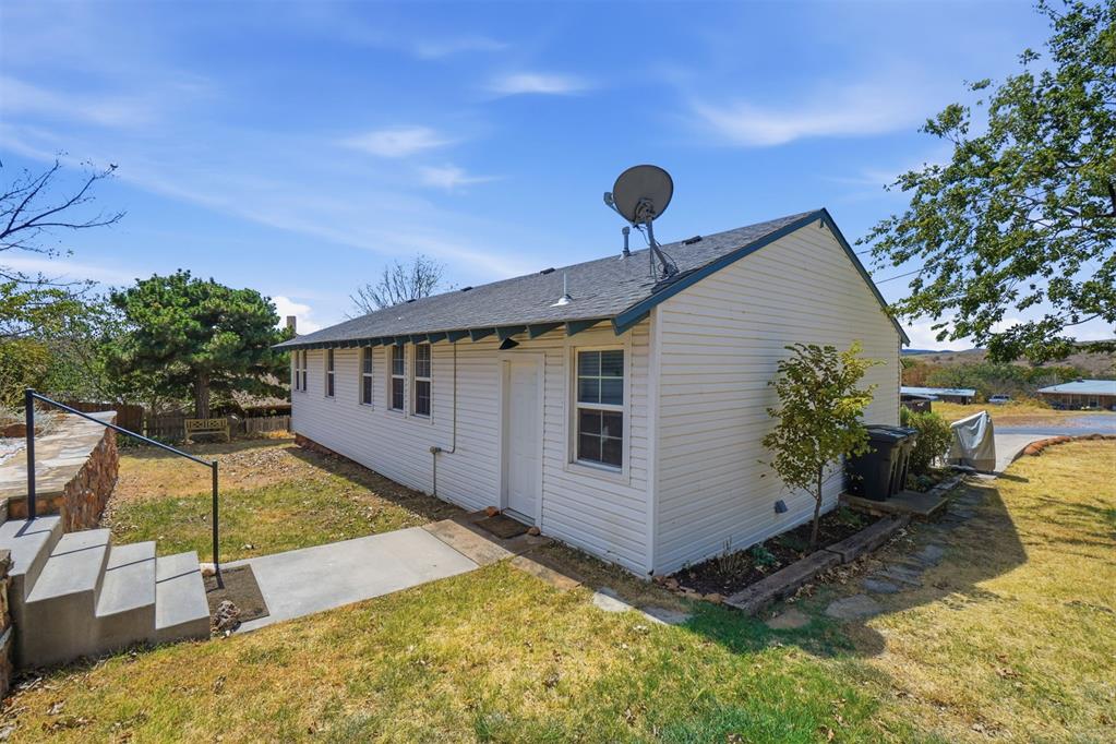 53 E Lake Drive Property Photo 26