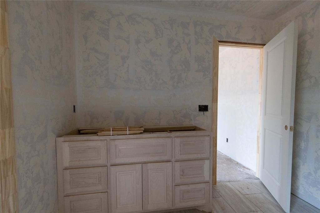17125 Billy Road Property Photo 6
