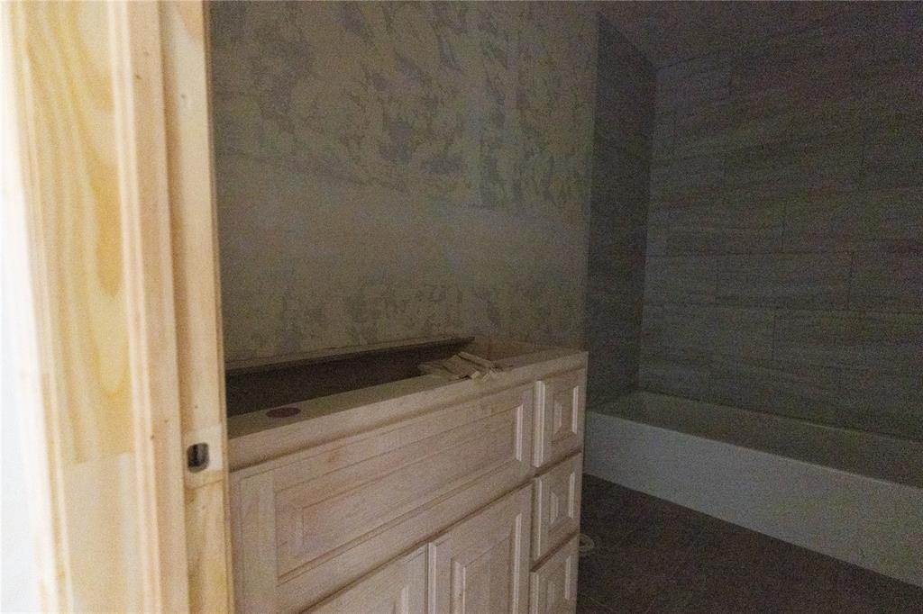 17125 Billy Road Property Photo 12